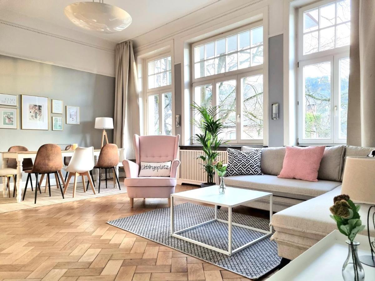 האמלן Charysma - Jugendstil Trifft Moderne, Schlafzimmer Mit Smart-Tv, Tischfussball, Darts, Parkplatz מראה חיצוני תמונה