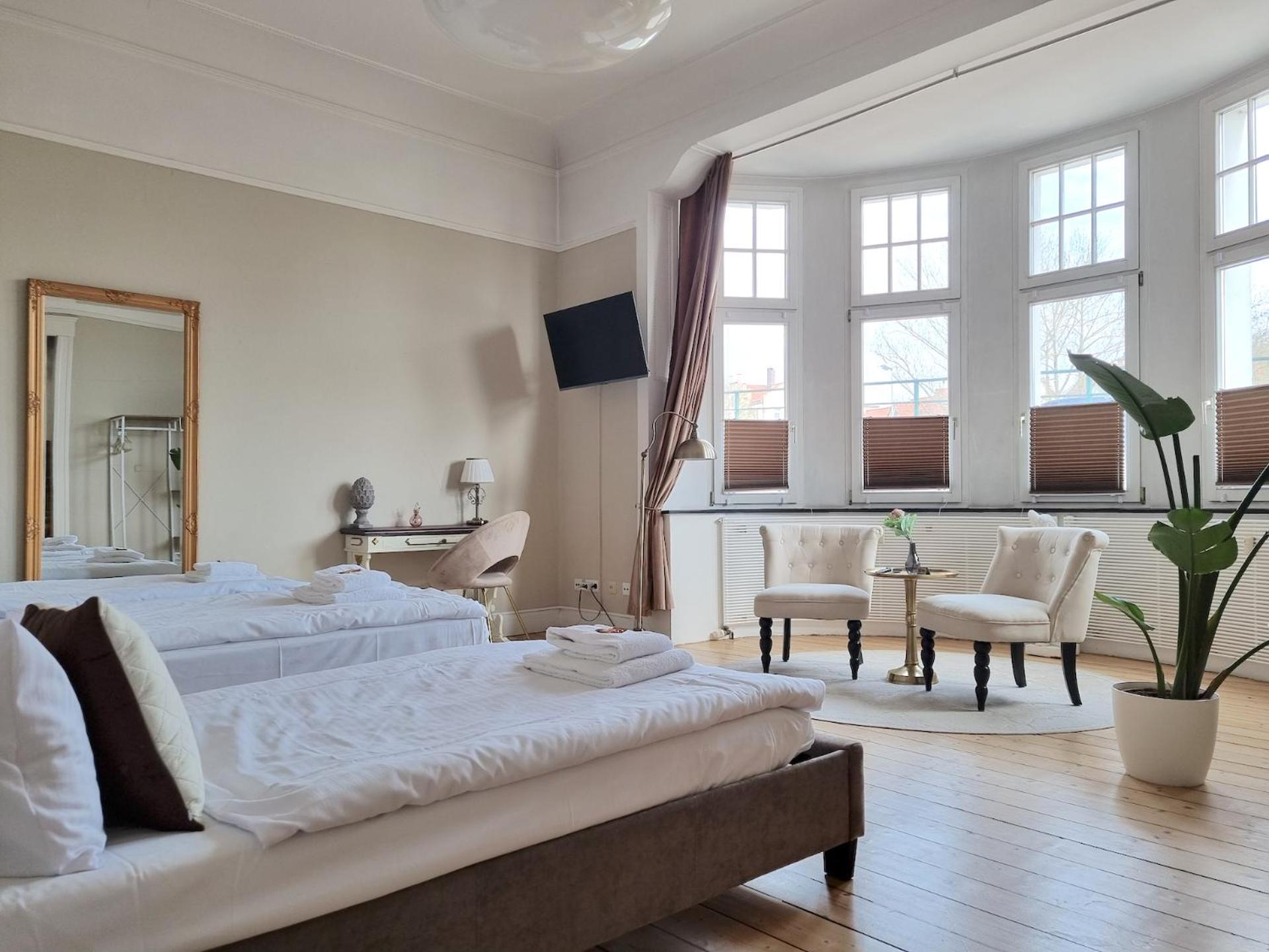 האמלן Charysma - Jugendstil Trifft Moderne, Schlafzimmer Mit Smart-Tv, Tischfussball, Darts, Parkplatz מראה חיצוני תמונה