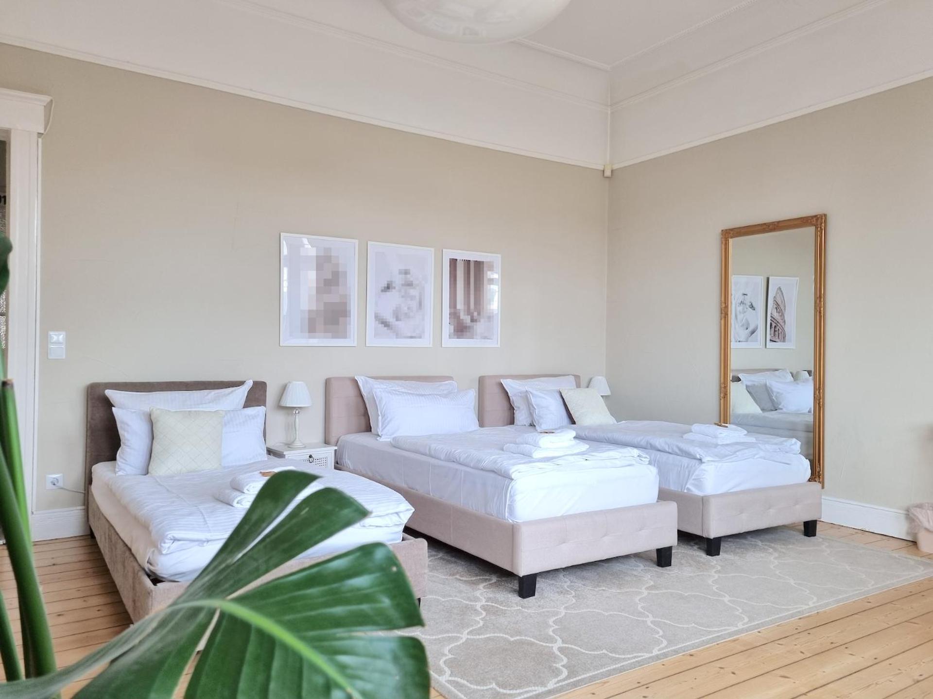 האמלן Charysma - Jugendstil Trifft Moderne, Schlafzimmer Mit Smart-Tv, Tischfussball, Darts, Parkplatz מראה חיצוני תמונה